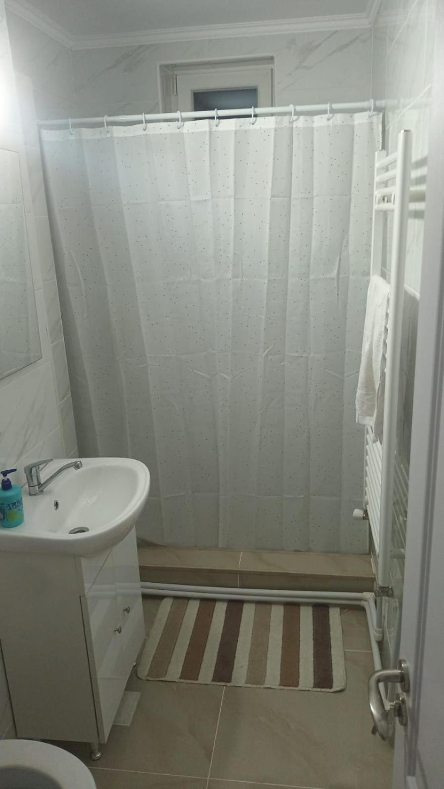 Sorinaapartament Târgu Neamț Zewnętrze zdjęcie
